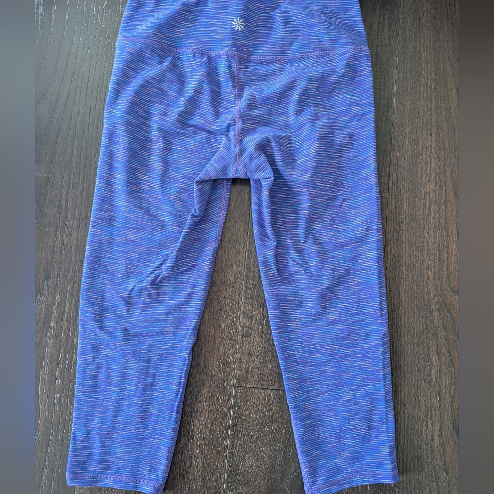 Athleta Blue Performance Crop Leggings - Size Small